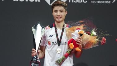 丹麦赛石宇奇夺复出后首冠 何冰娇2-1陈雨菲登顶