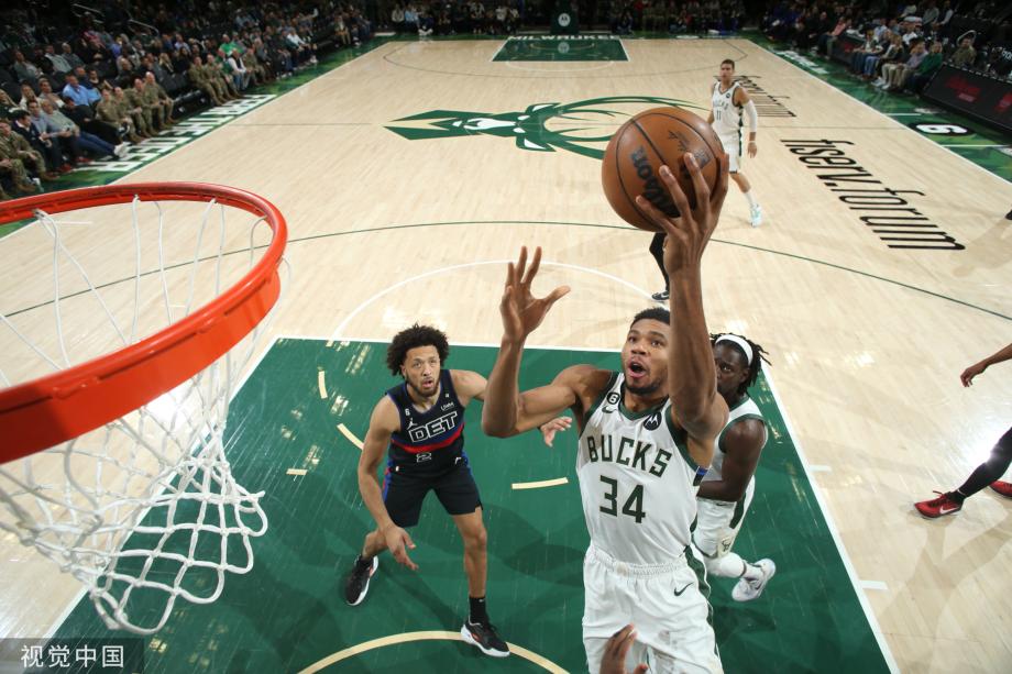 [图]NBA-字母哥32+12+5 雄鹿116-91大胜活塞