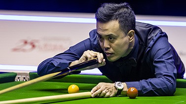 英锦赛傅家俊两破百6-4晋级 曹宇鹏单杆144分6-0横扫