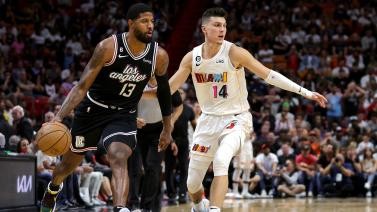 巴特勒26分连中关键球乔治29分 热火险胜快船
