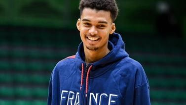 NBA经纪人：若文班亚马不受伤 将成NBA历史最佳