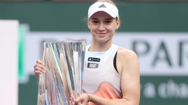 WTA1000印第安维尔斯赛 莱巴金娜横扫萨巴伦卡夺冠