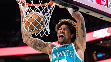 大翻盘！黄蜂逆转步行者 乌布雷28分罗齐尔23+9