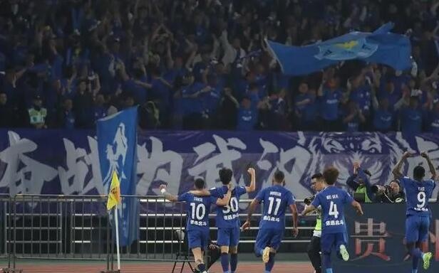 武汉三镇2:0击败山东泰山首捧超级杯