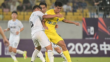 足协杯-谢维军梅开二度 天津津门虎2-0无锡吴钩