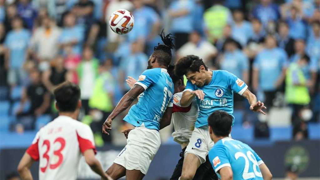 中超：林良铭救主 大连人1:1战平青岛海牛