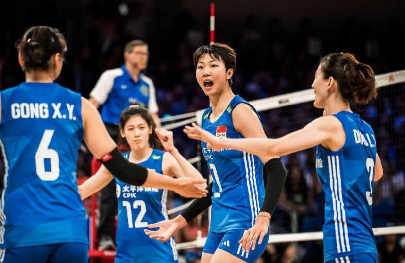 中国女排3：0战胜波兰队晋级世界女排联赛决赛