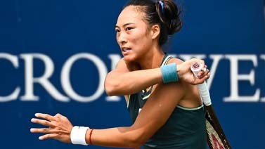 郑钦文再负萨姆索诺娃 对Top30吞八连败无缘16强