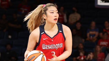 WNBA-李梦替补砍3分2抢断 神秘人75-84不敌王牌