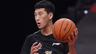 中国男篮调整亚运会阵容 杜润旺替换曾凡博入队