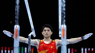 体操世锦赛：侍聪周雅琴摘银 中国队2金3银2铜收官