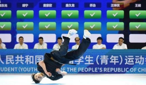 霹雳舞项目 小选手表现抢眼