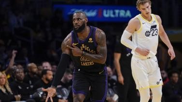 湖人大胜爵士锁定NBA季中锦标赛八强席位
