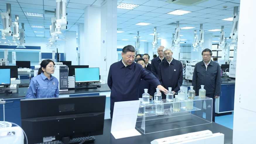 习近平在江西九江市考察调研