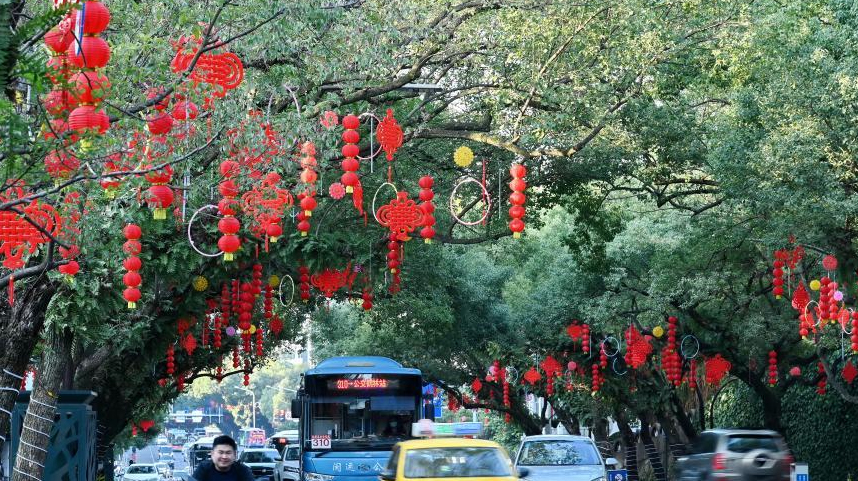 福州：张灯结彩迎新春