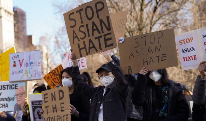 纽约民众集会抗议针对亚裔的歧视行为和仇恨犯罪