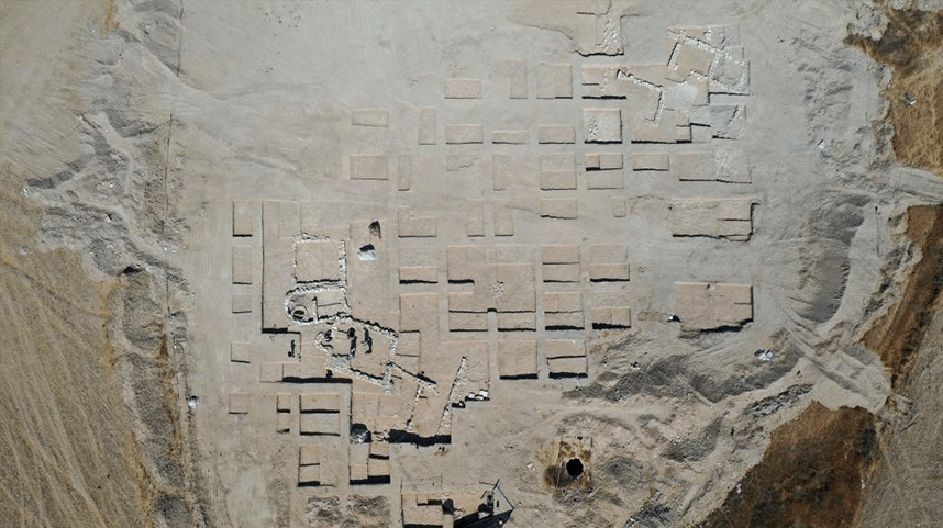 以色列考古学家发现超过1200年前的清真寺遗址