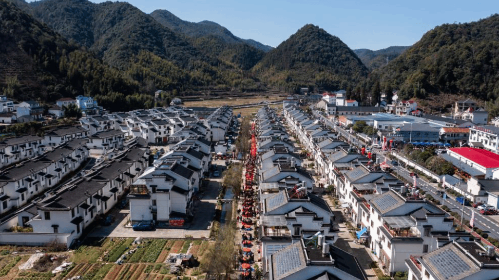 春季乡村百家宴 特色旅游促共富