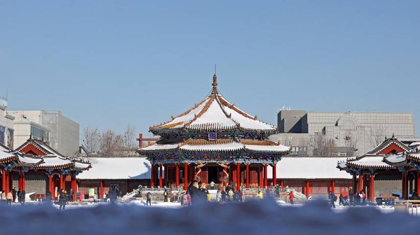 沈阳故宫迎初雪