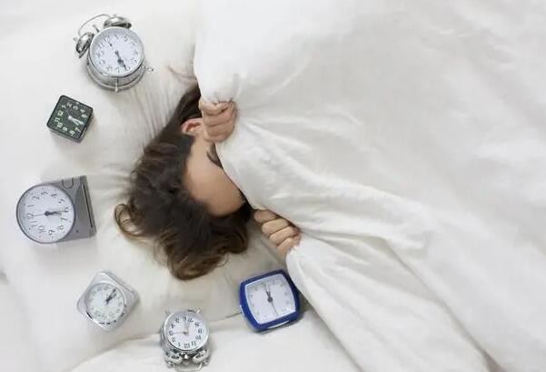 这4个坏习惯会影响睡眠 赶紧改了