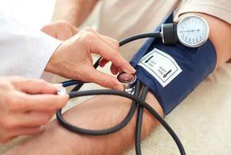 高血压是作出来的？大多与这4种不良生活方式有关