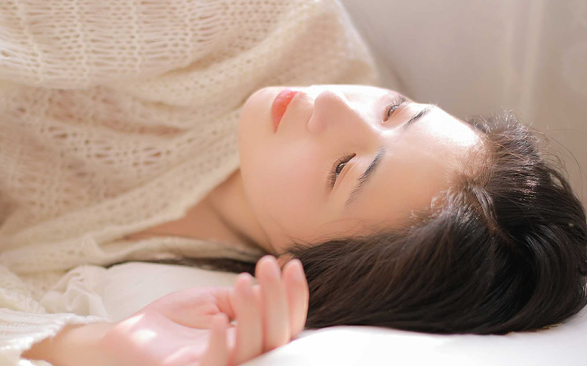 头发油腻、腋臭？夏季要警惕这4个皮肤问题