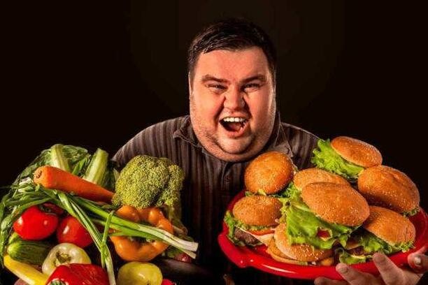 这4类是肥胖的高发人群 有4大饮食习惯要不得