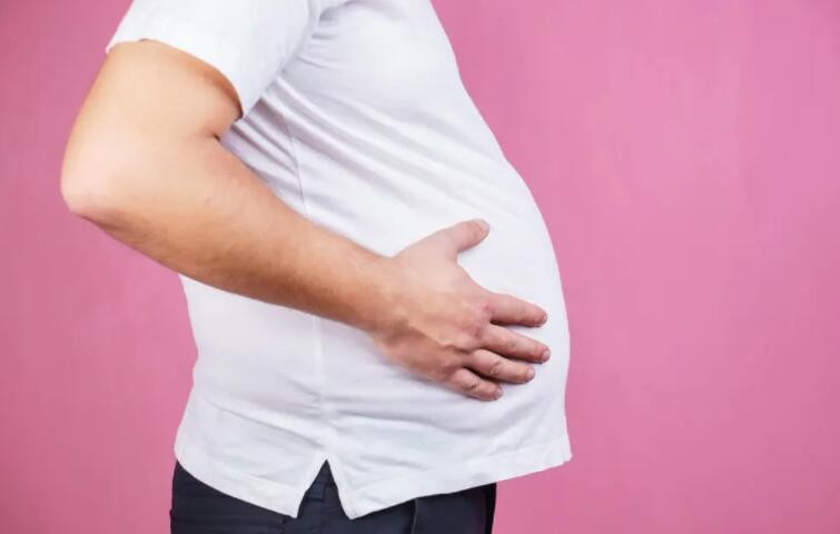 大肚子让人感到烦恼 这些运动可以帮助你