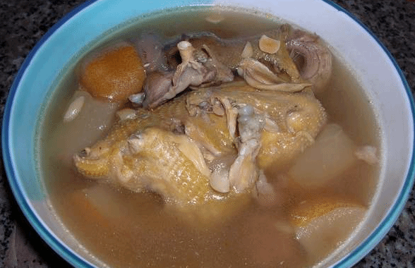 反复气促出汗多 可以试试鹧鸪瘦肉杏仁煲