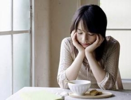 现代人易添心病 压力大是根源
