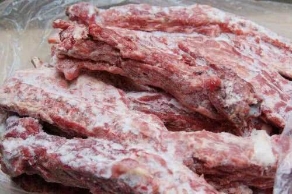 冷冻“僵尸肉”真不能吃？这2种肉千万别吃