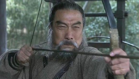 如比拼箭术 武力最弱的黄忠堪称是刀箭双绝
