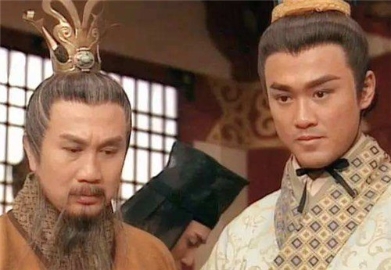 秦始皇也躲不过“情”字？不立皇后竟为她