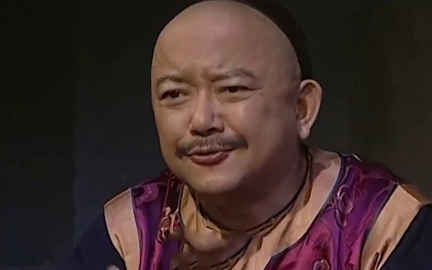 和珅往赈灾粥里放沙子 为何乾隆却大力赞赏