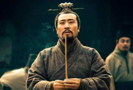 刘备为什么不肯救吕布的性命 或为保全自己