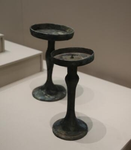 汉代驯火燃具：海昏侯墓中的灯 熏 炉 灶