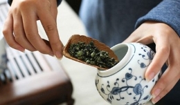 揭秘：千姿百态的弄茶手法 你知道吗