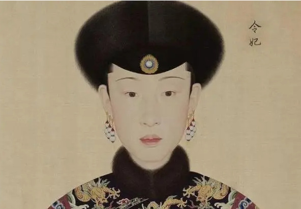 令妃刚生产不久 乾隆皇帝为何就急着宠幸呢