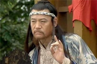令狐冲发现思过崖秘密后 为何没有告诉师父