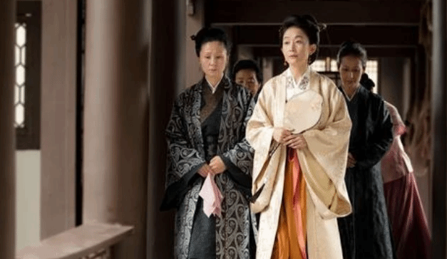 为什么古人称妇女为“巾帼”？原因令人敬佩不已