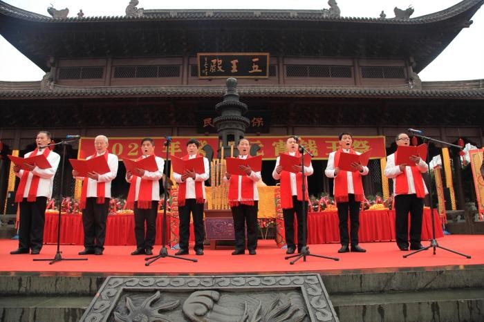 全国各地钱氏后裔齐聚浙江杭州 共祭钱王绍续好家风