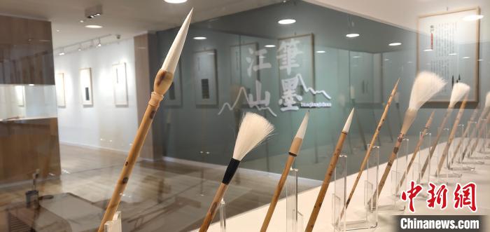 探访“中国鲁笔之乡”:108道工序精益传承