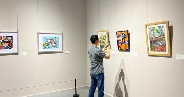 少年儿童笔绘城市发展与憧憬 600件作品亮相重庆美术馆