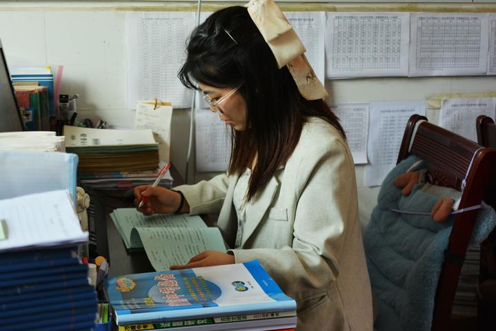 说明: http://education.news.cn/20240513/e59b7b4c1e5e4da99c21875d36d9387f/20240513e59b7b4c1e5e4da99c21875d36d9387f_2024051329ed525dcc5b452ba2d0b15ba115c3b7.jpeg