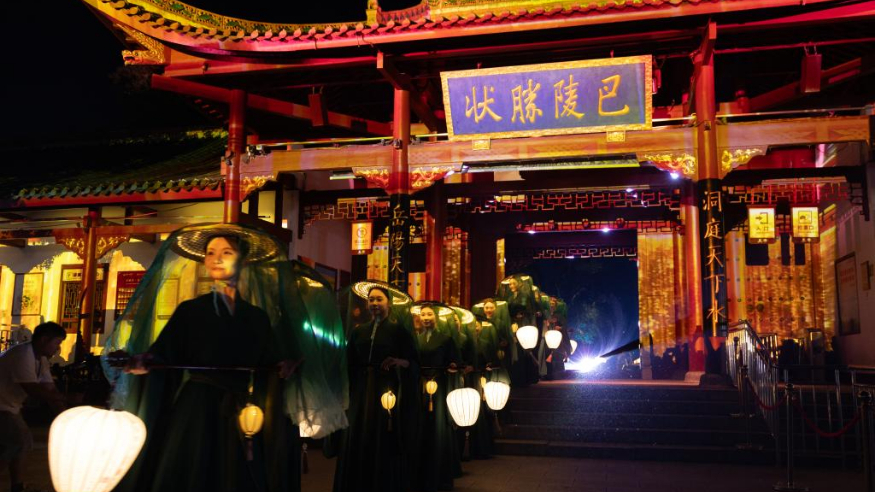 岳阳楼“上新”：千年名楼焕发文旅新活力