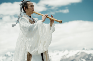 为什么说人穷别说话 位卑莫劝人 遭难莫寻亲