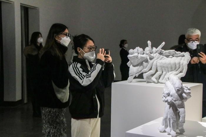 第三届中国新疆国际艺术双年展开幕