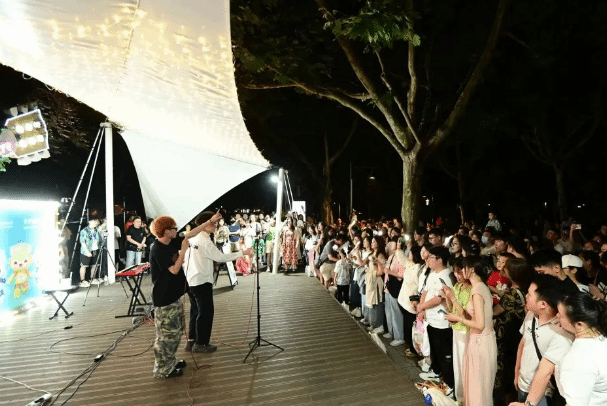 杭州：千场街头文艺演出赋美亚运