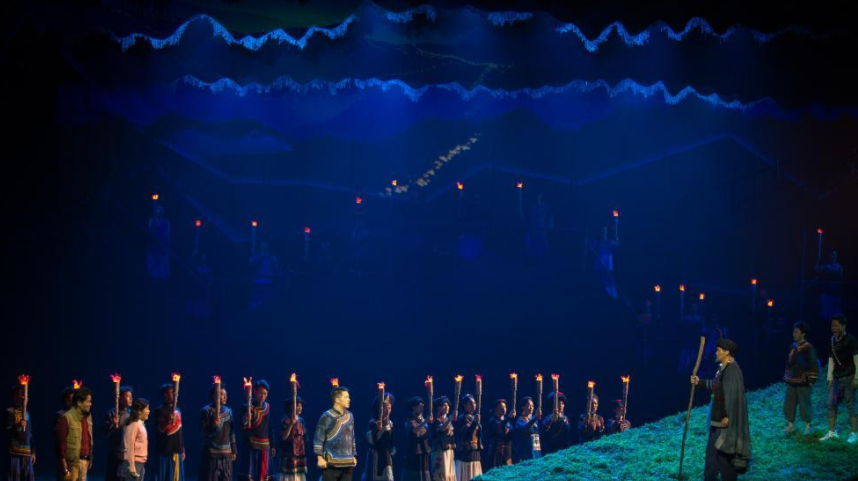 民族歌剧《听见索玛》“改造升级”后首演