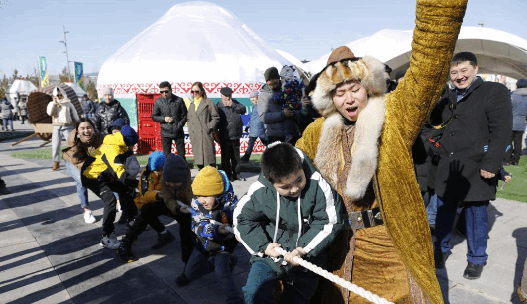 哈萨克斯坦庆祝纳乌鲁斯节